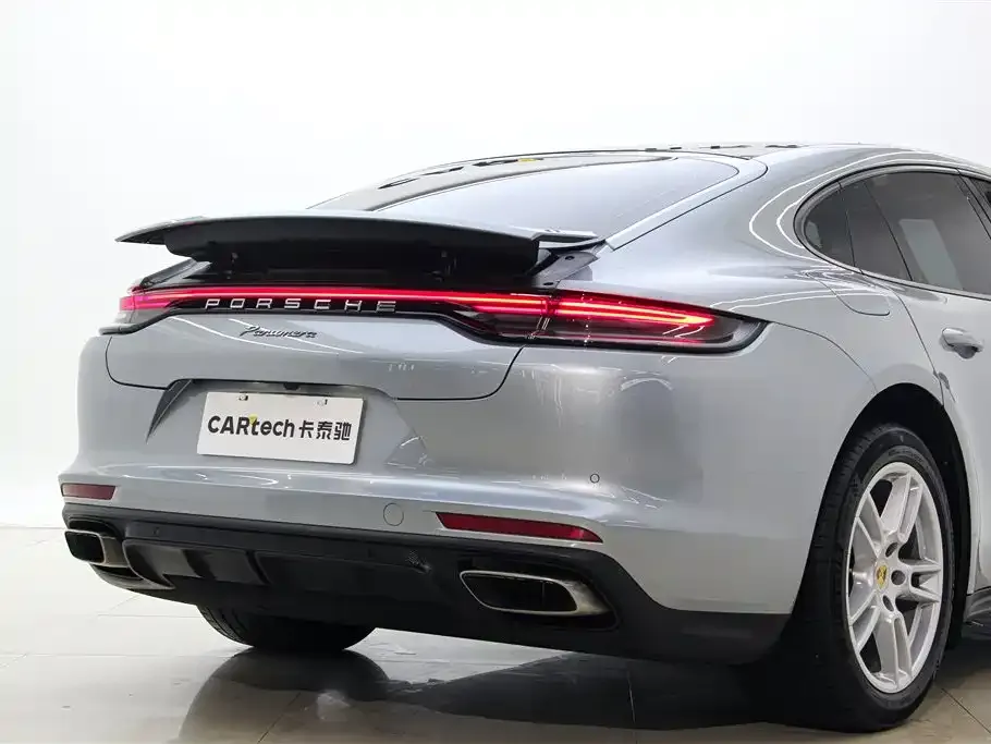 Porsche Panamera — фото 10