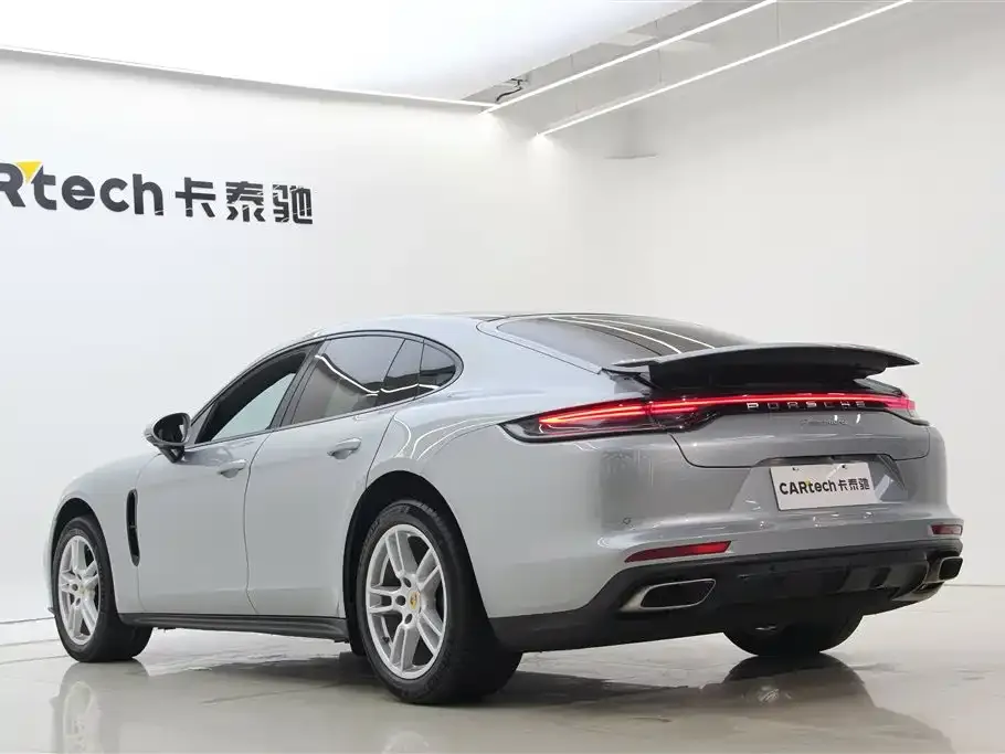 Porsche Panamera — фото 4