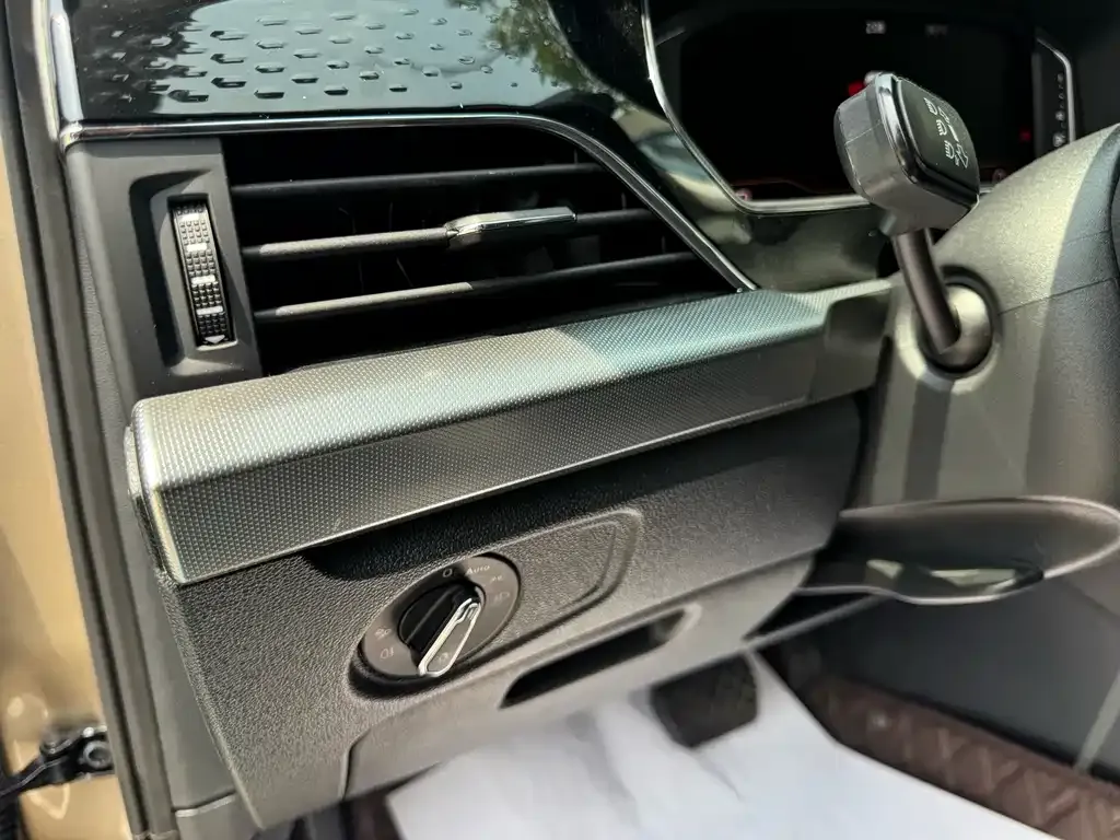 Volkswagen Passat — фото 7