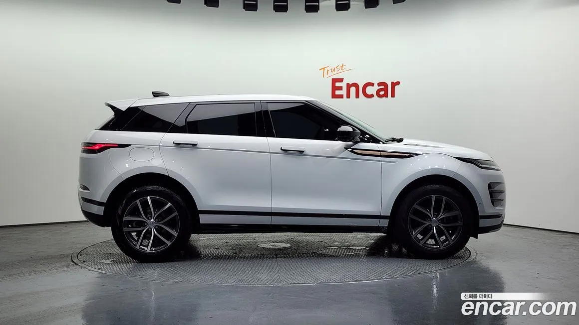 Land Rover Range Rover Evoque — фото 6