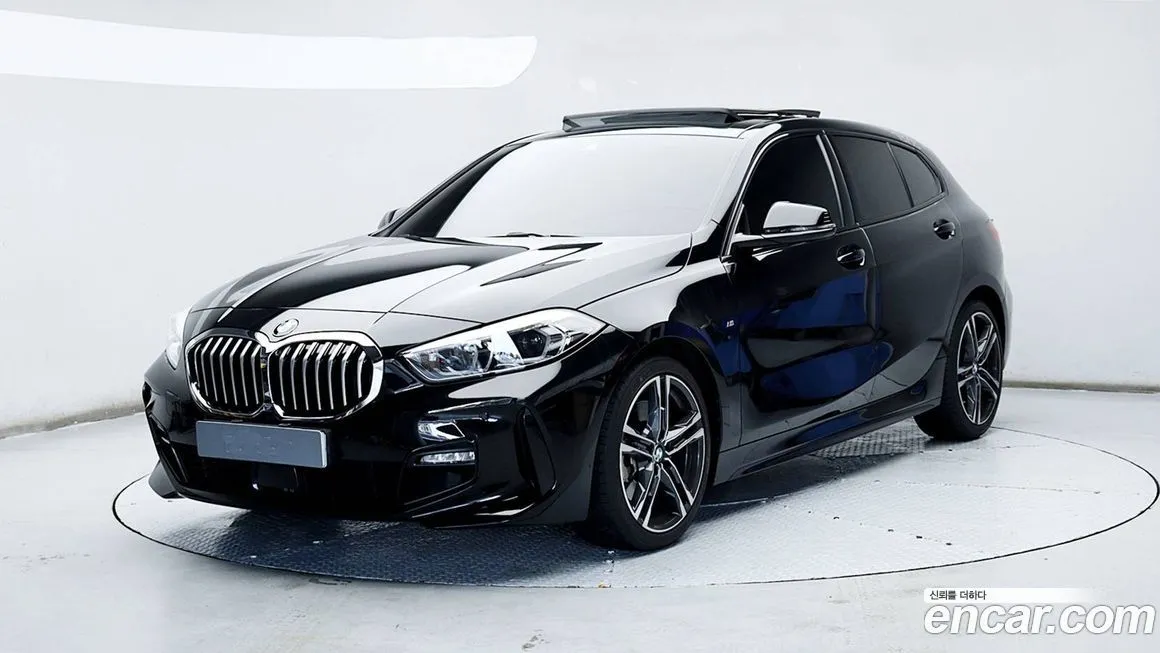 BMW 1-Series — фото 1