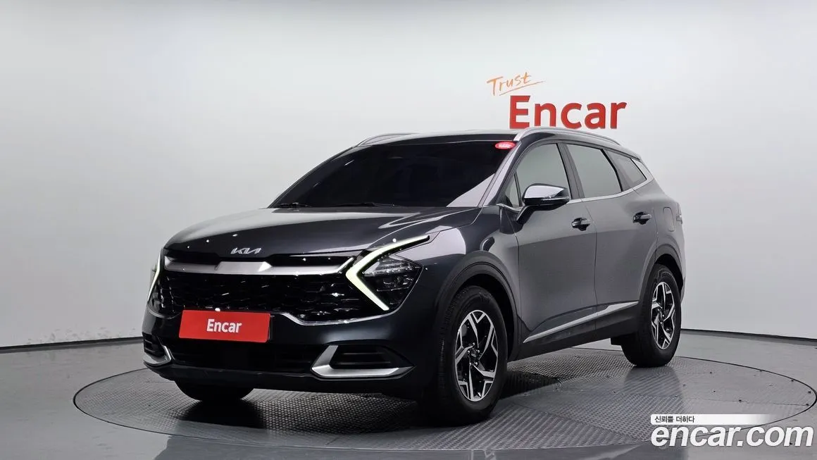 Kia Sportage — фото 1