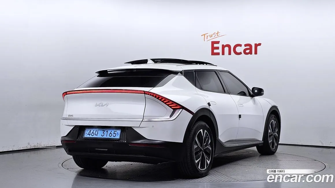Kia EV6 — фото 2