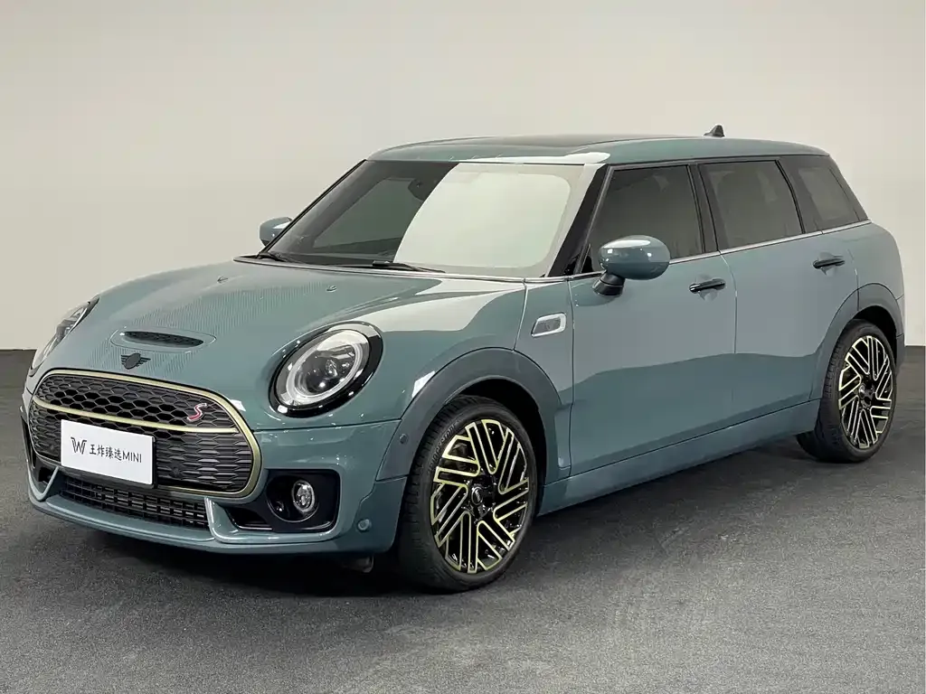 MINI Clubman — фото 1
