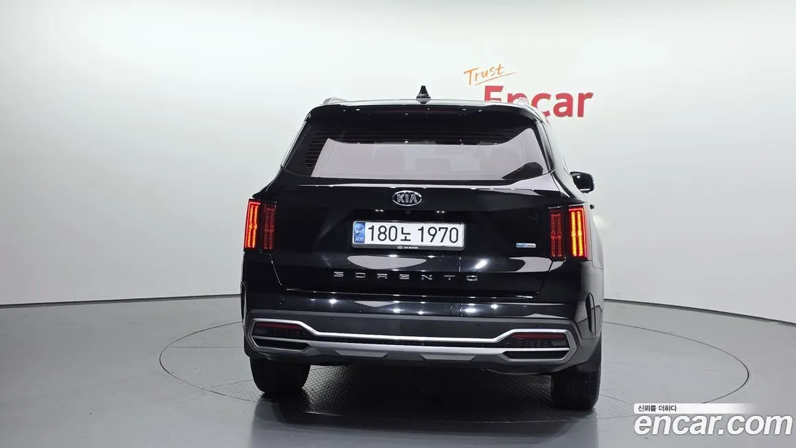 Kia Sorento — фото 4