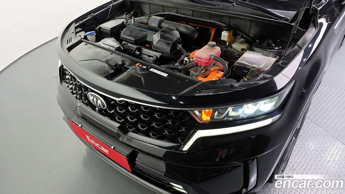 Kia Sorento — фото 6