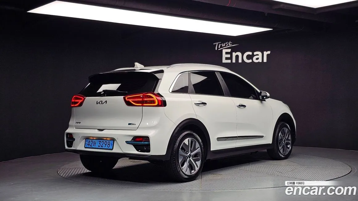 Kia Niro — фото 2