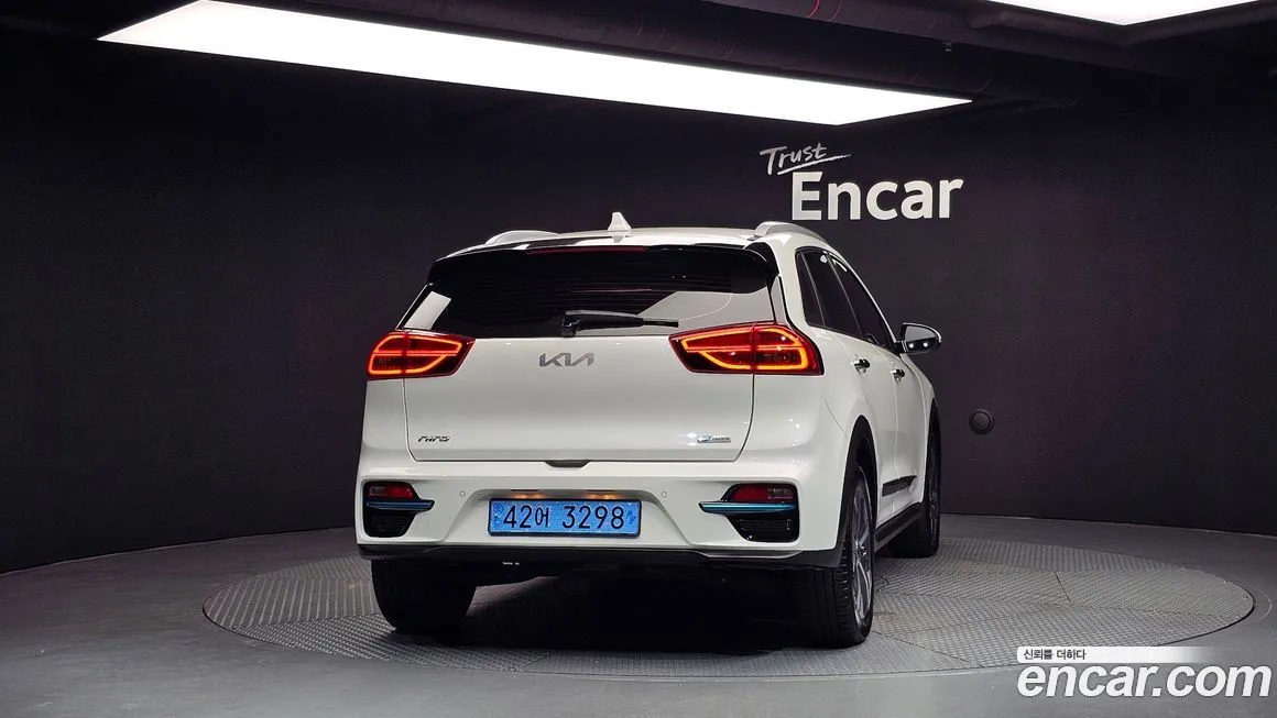 Kia Niro — фото 4