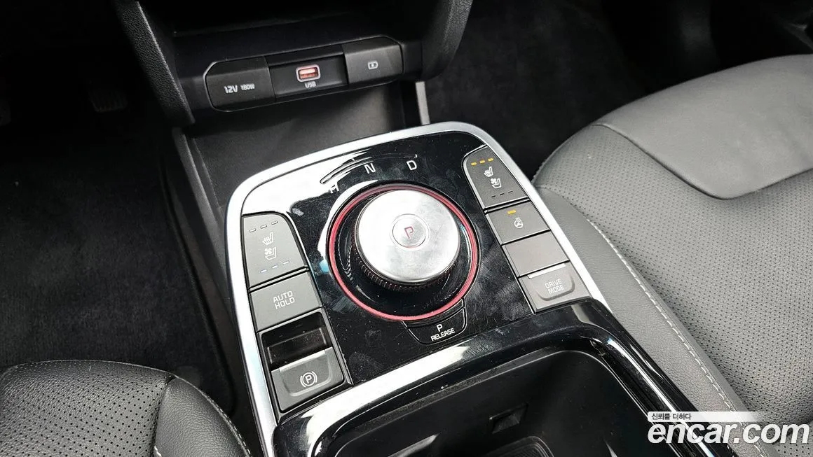 Kia Niro — фото 9