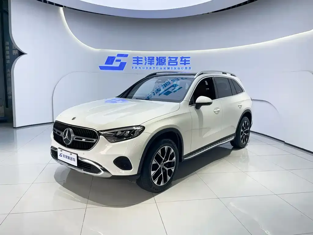 Mercedes-Benz GLC — фото 1