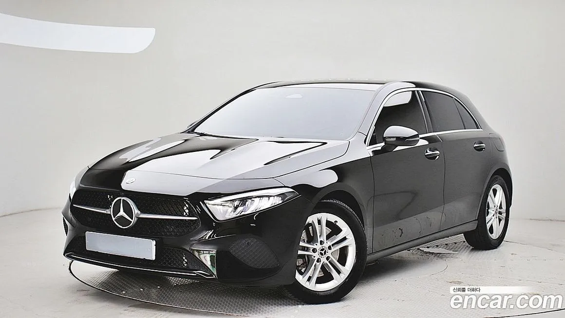Mercedes-Benz A-Class — фото 1