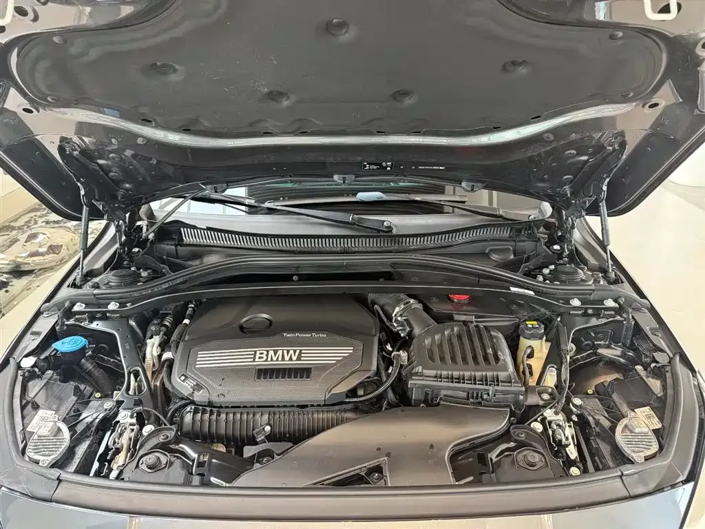 BMW 2 Series (Import) — фото 3