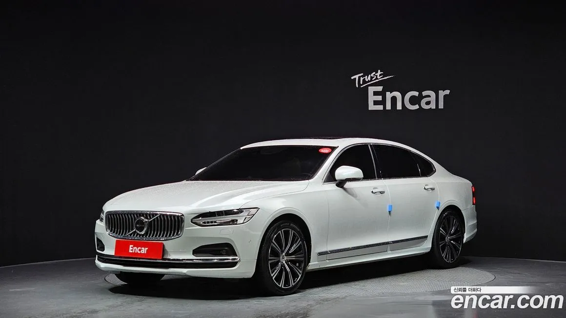 Volvo S90 — фото 1