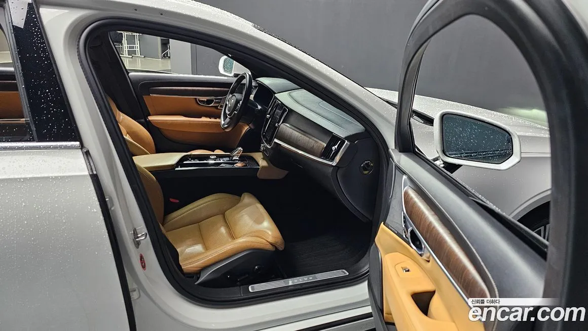 Volvo S90 — фото 10