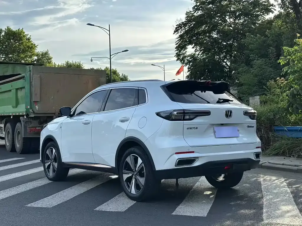 Changan CS55PLUS — фото 4