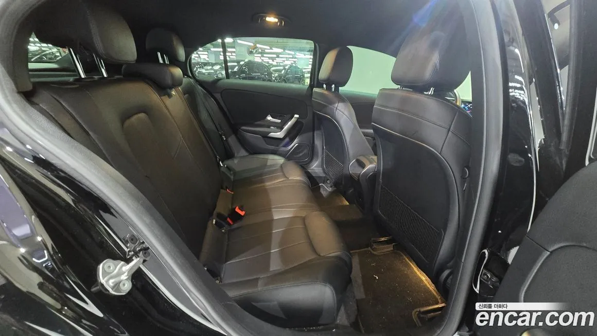Mercedes-Benz A-Class — фото 9