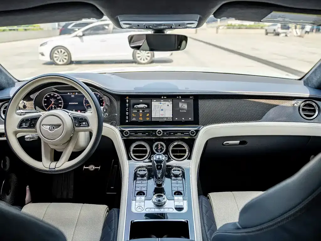 Bentley Continental — фото 10