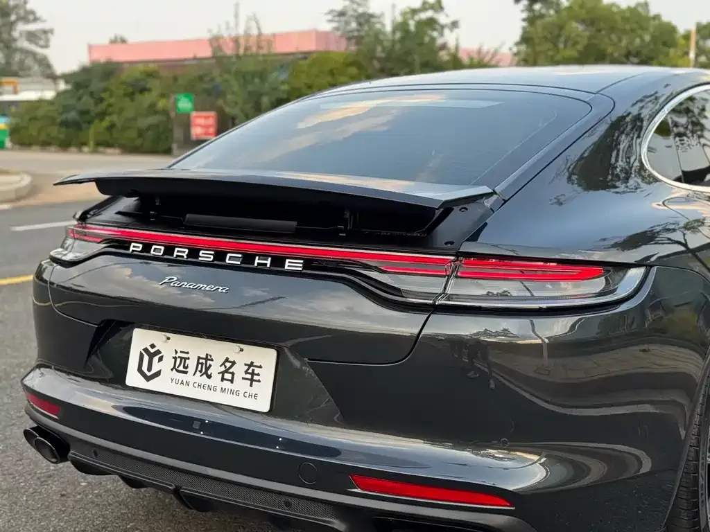 Porsche Panamera — фото 10