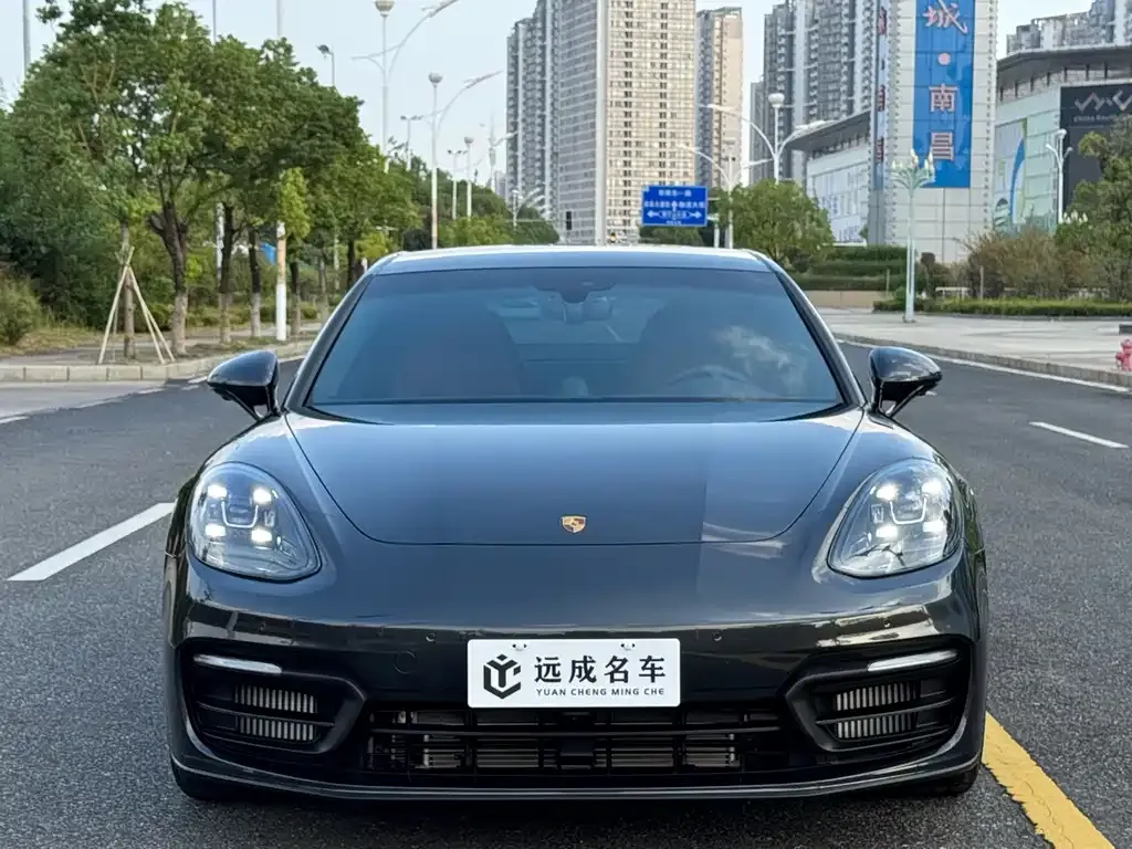 Porsche Panamera — фото 2