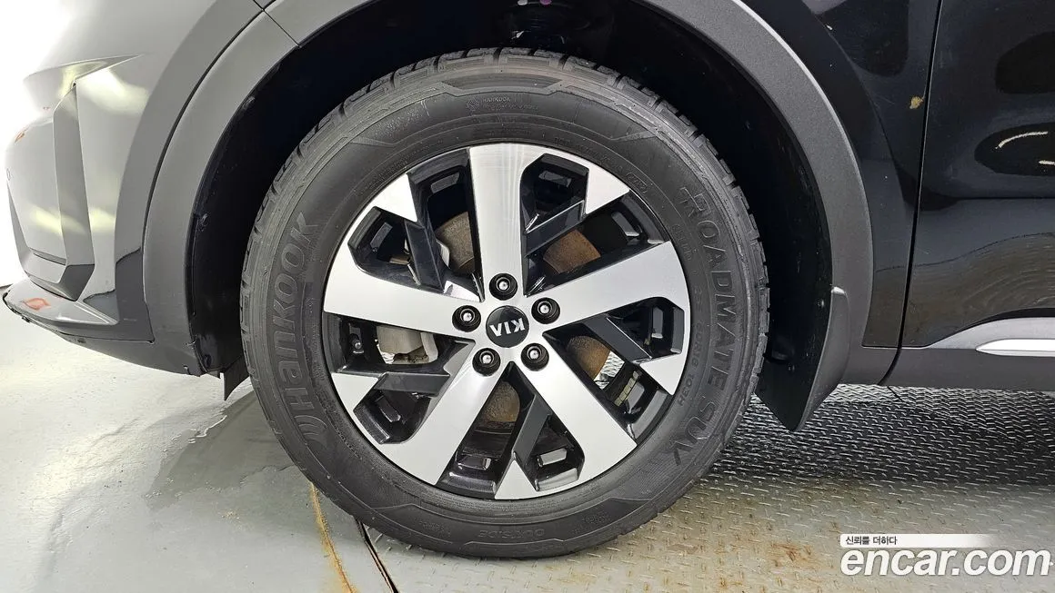 Kia Sorento — фото 5