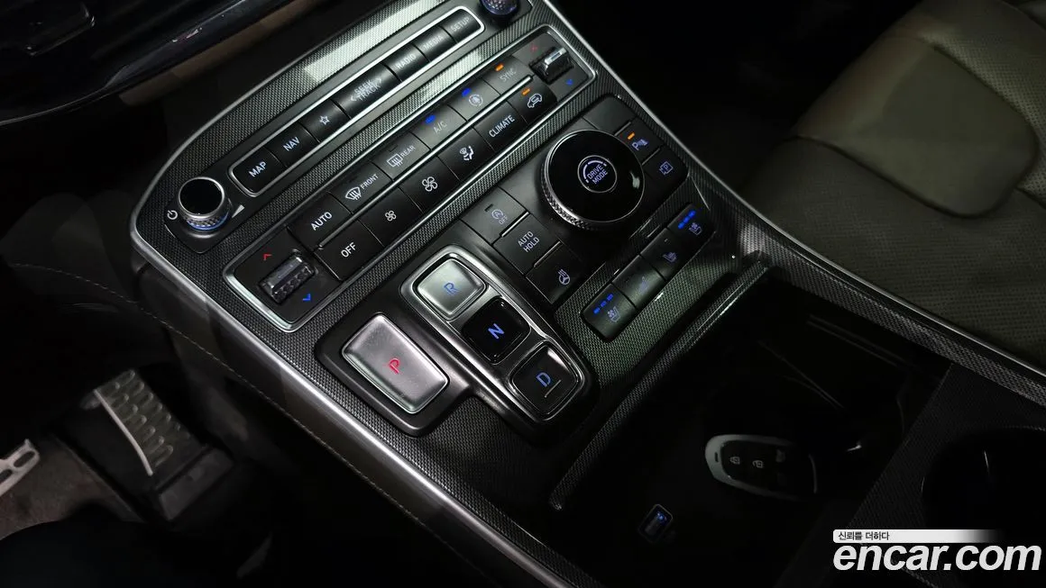 Hyundai Santafe — фото 9