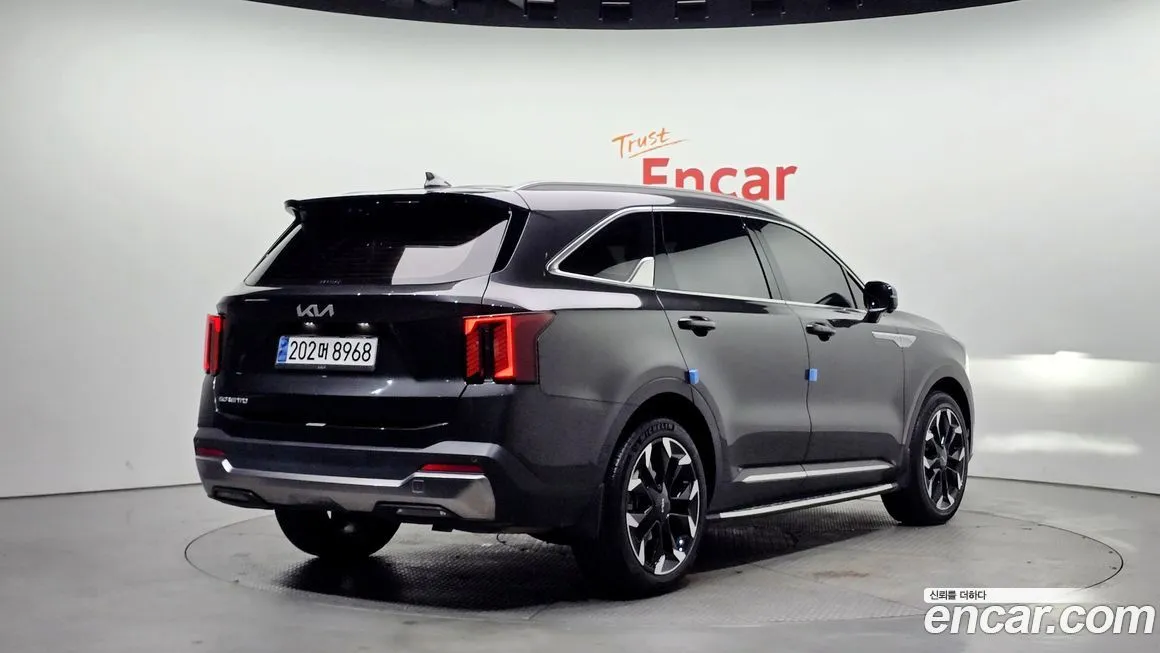 Kia Sorento — фото 2