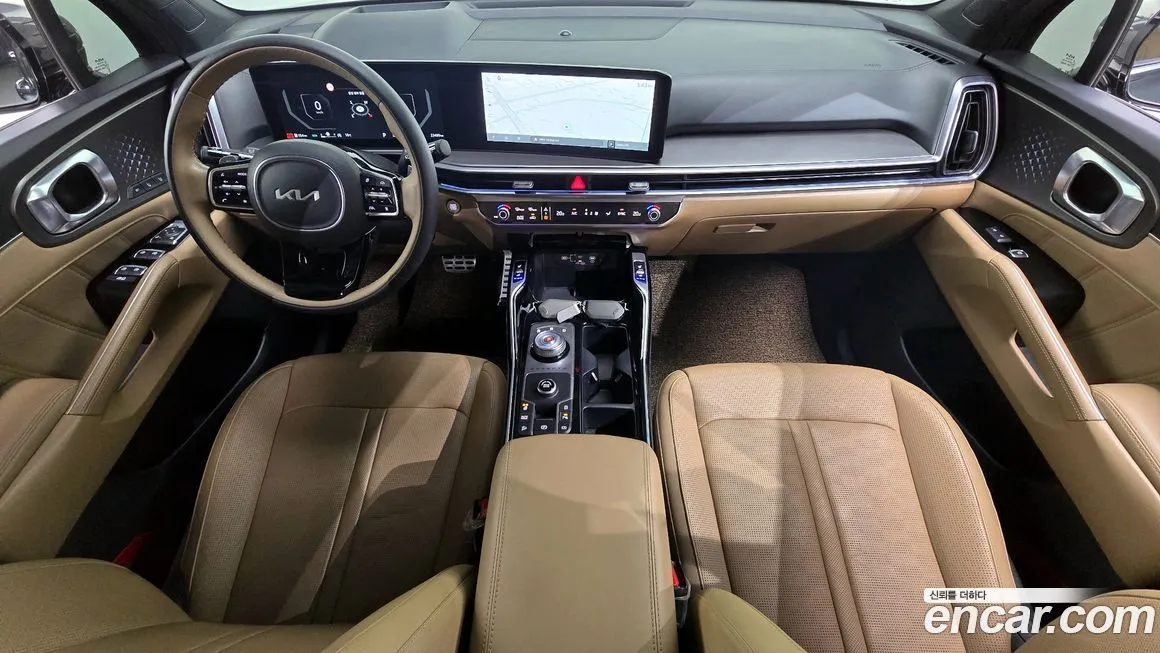 Kia Sorento — фото 7