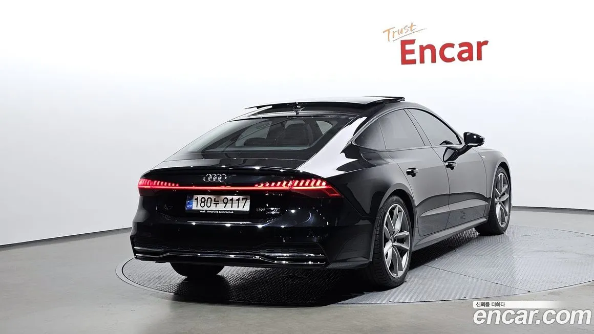 Audi A7 — фото 2