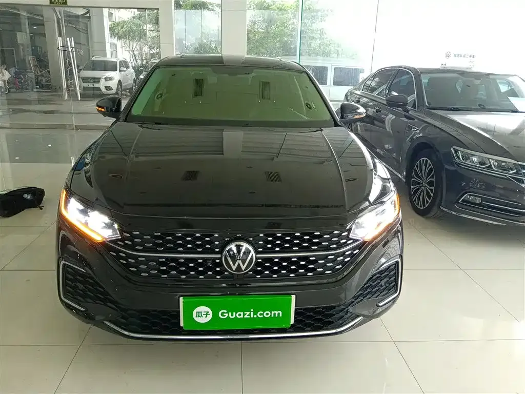 Volkswagen Passat — фото 3