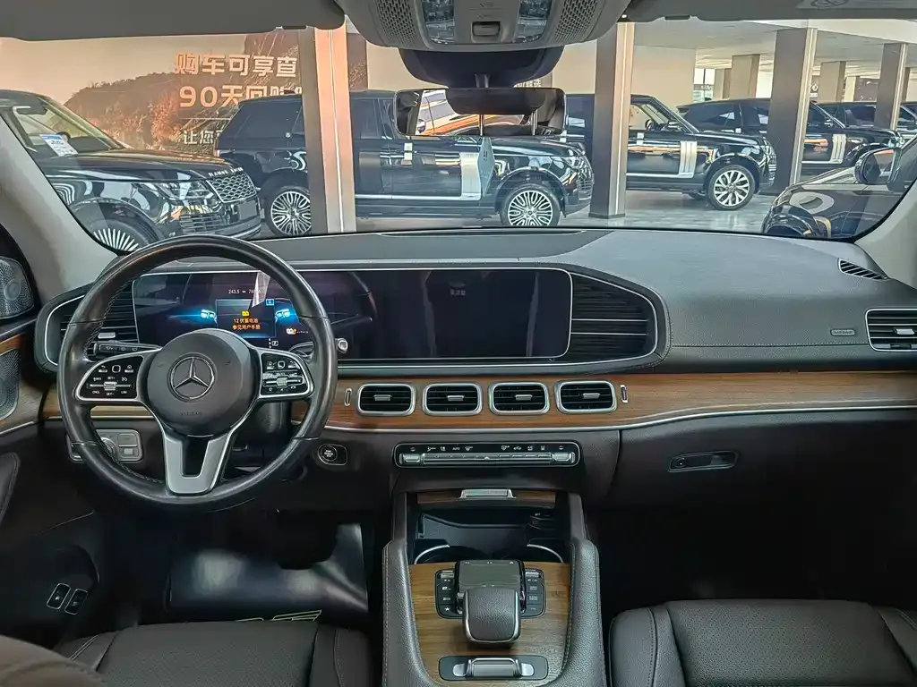 Mercedes-Benz GLE New Energy — фото 10