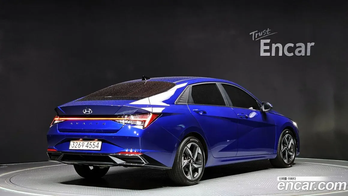 Hyundai AVANTE — фото 2