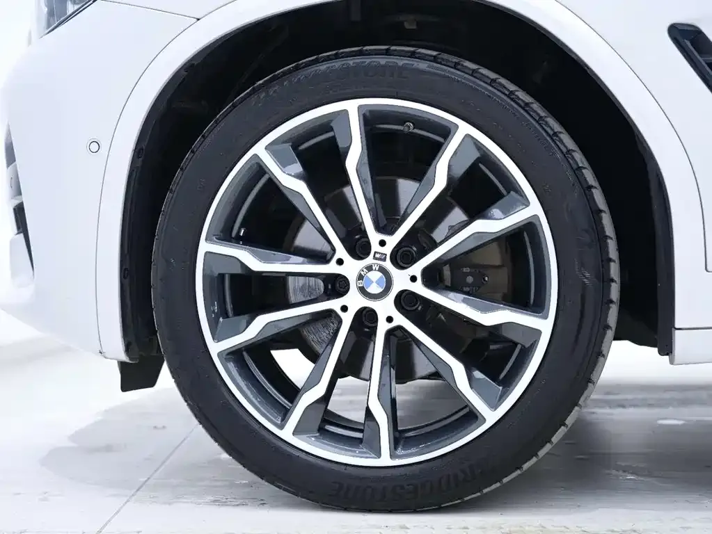 BMW X3 — фото 8