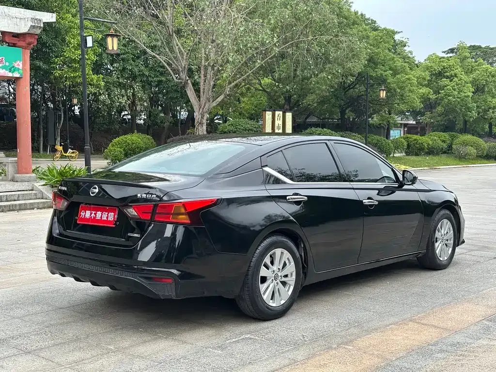 Nissan Teana — фото 4