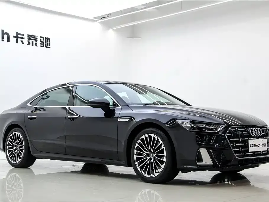 Audi A7L — фото 3