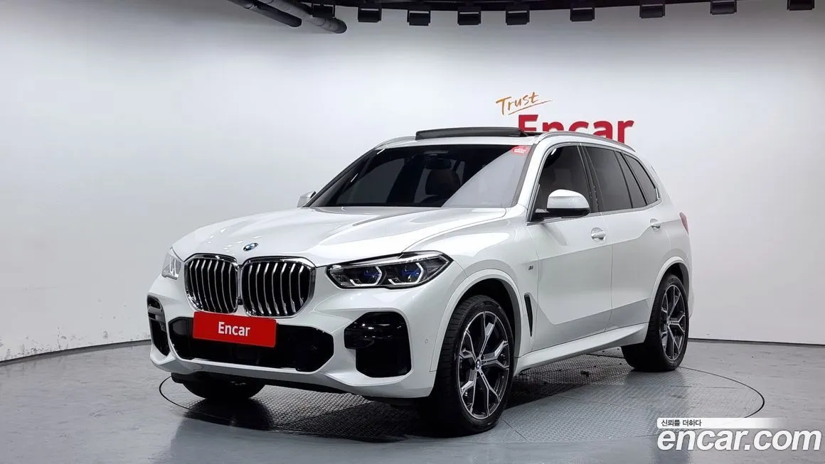 BMW X5 — фото 1