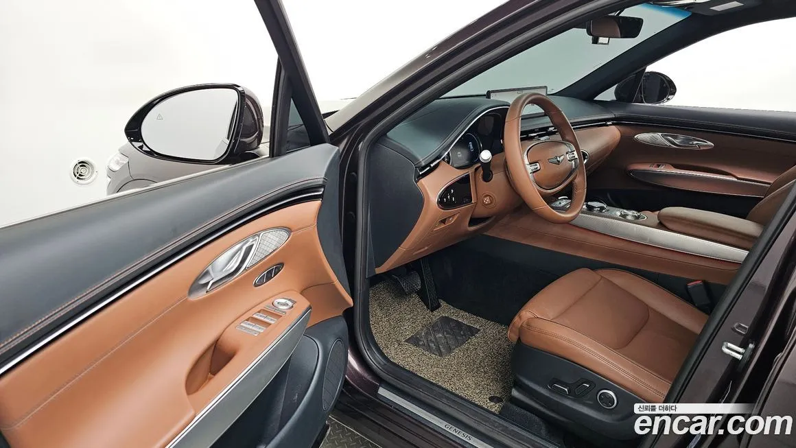 Genesis GV70 — фото 10