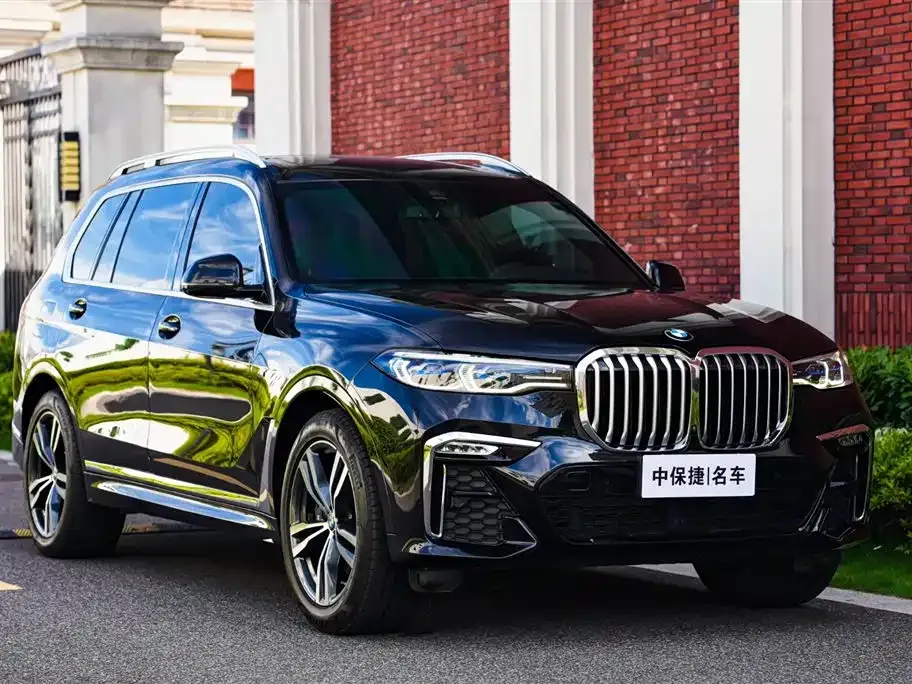 BMW X7 — фото 3