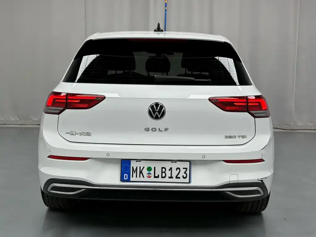 Volkswagen Golf — фото 5