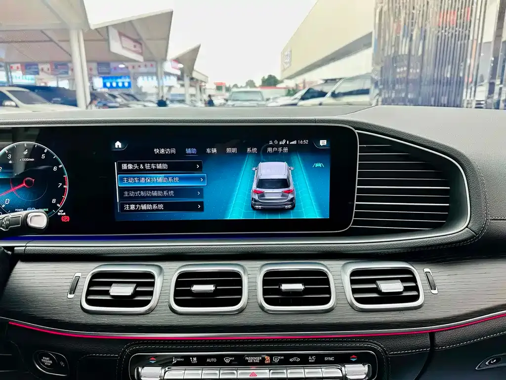 Mercedes-Benz GLE AMG — фото 10