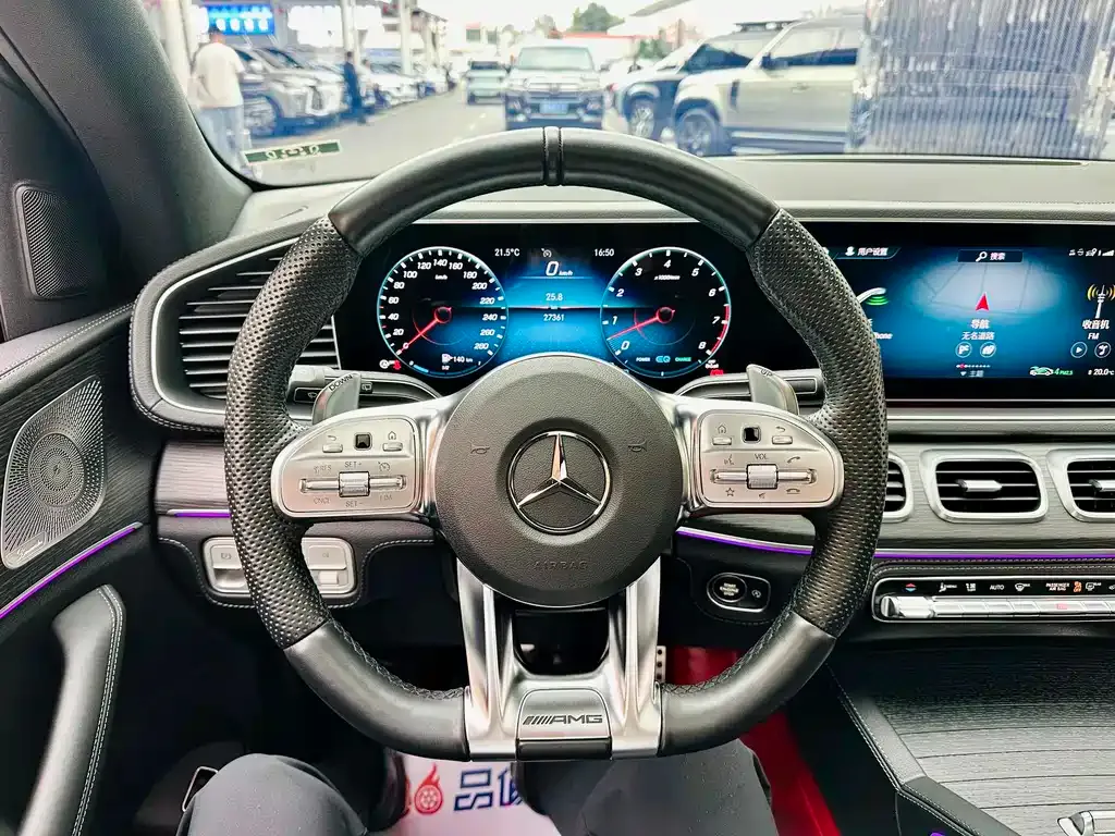 Mercedes-Benz GLE AMG — фото 9