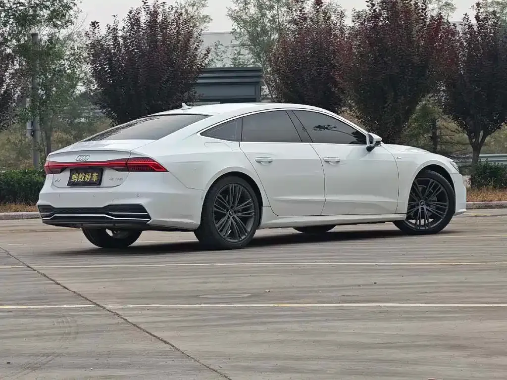 Audi A7 — фото 4