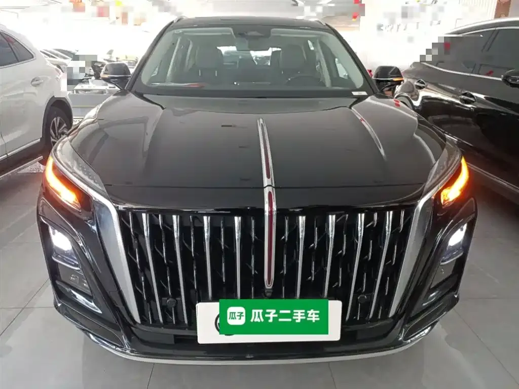 Hongqi HS3 PHEV — фото 3