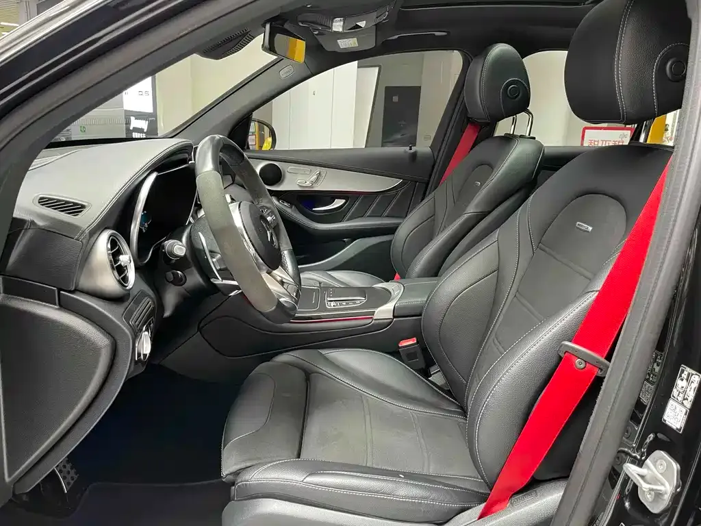 Mercedes-Benz GLC AMG — фото 8