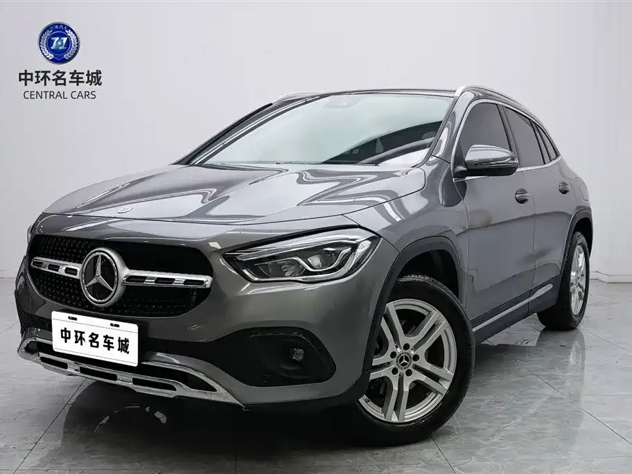 Mercedes-Benz GLA — фото 1