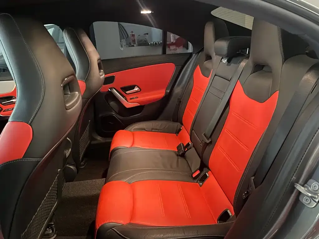 Mercedes-Benz CLA AMG — фото 7