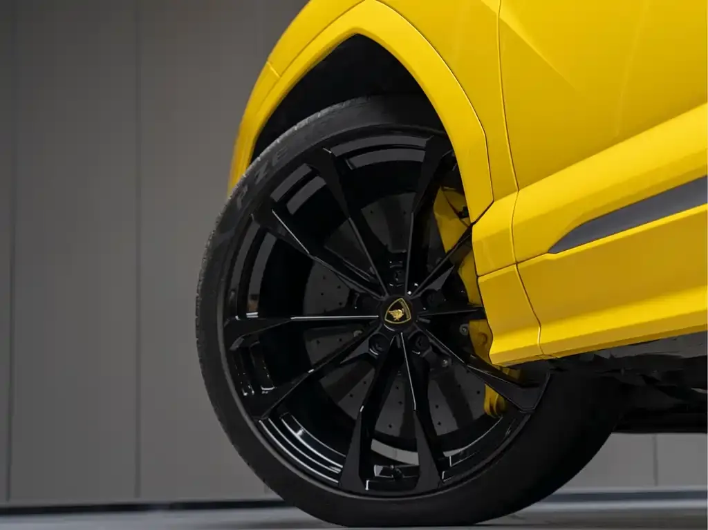 Lamborghini Urus — фото 5