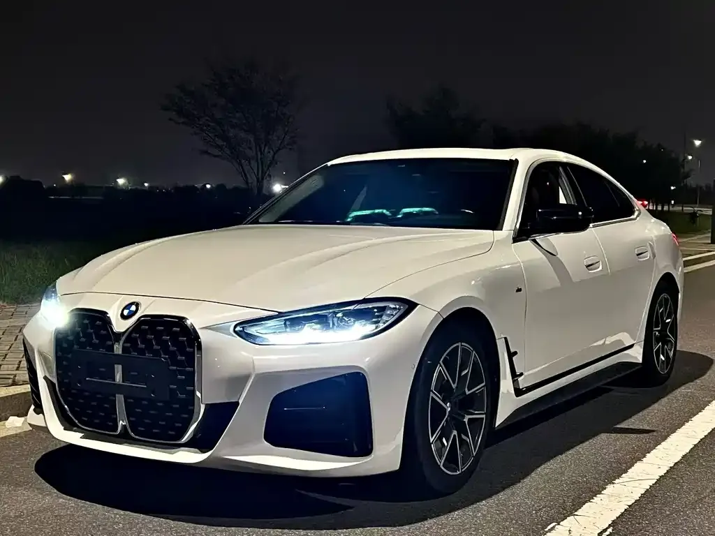 BMW 4 Series — фото 1