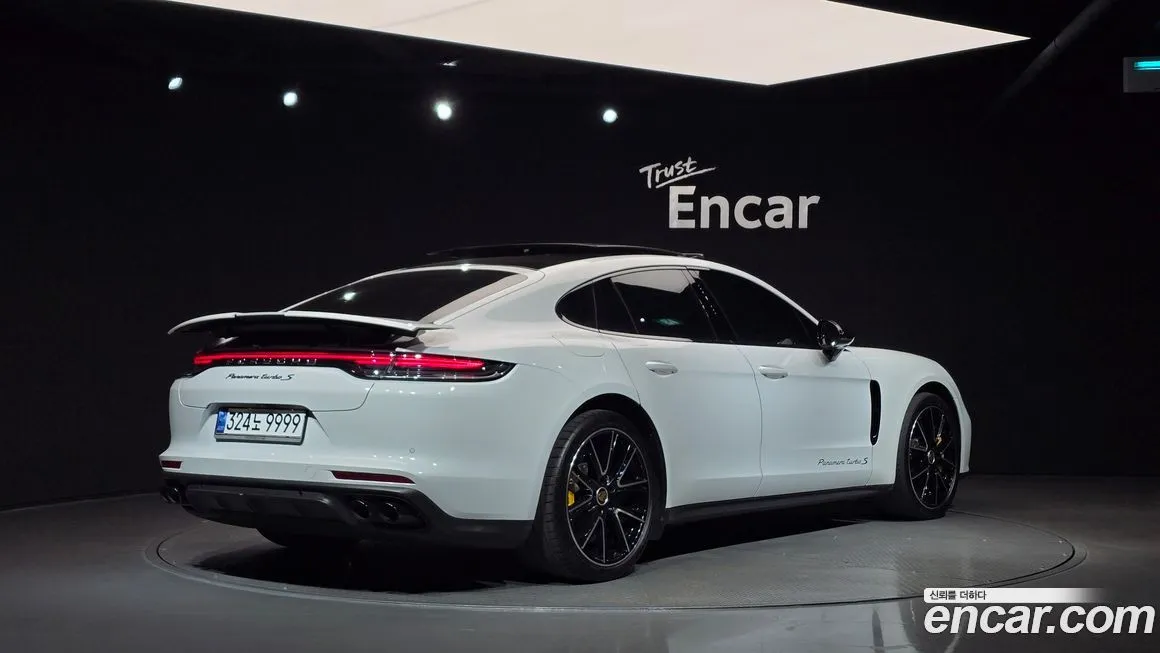 Porsche Panamera — фото 2