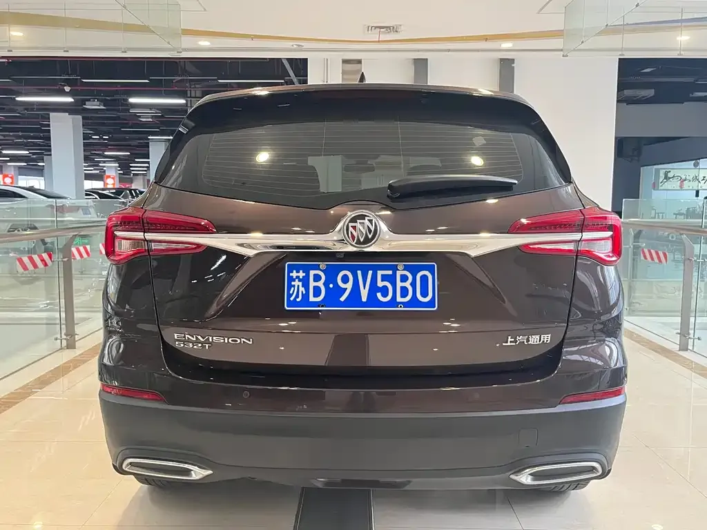Buick Envision Plus — фото 4