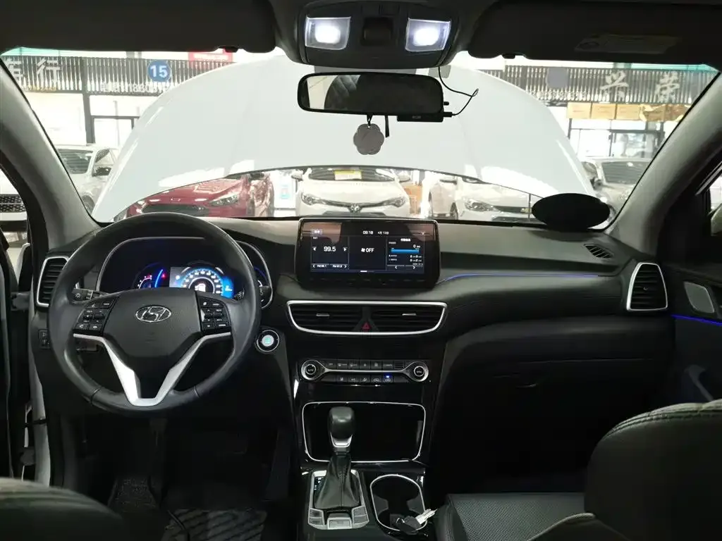 Hyundai Tucson — фото 7